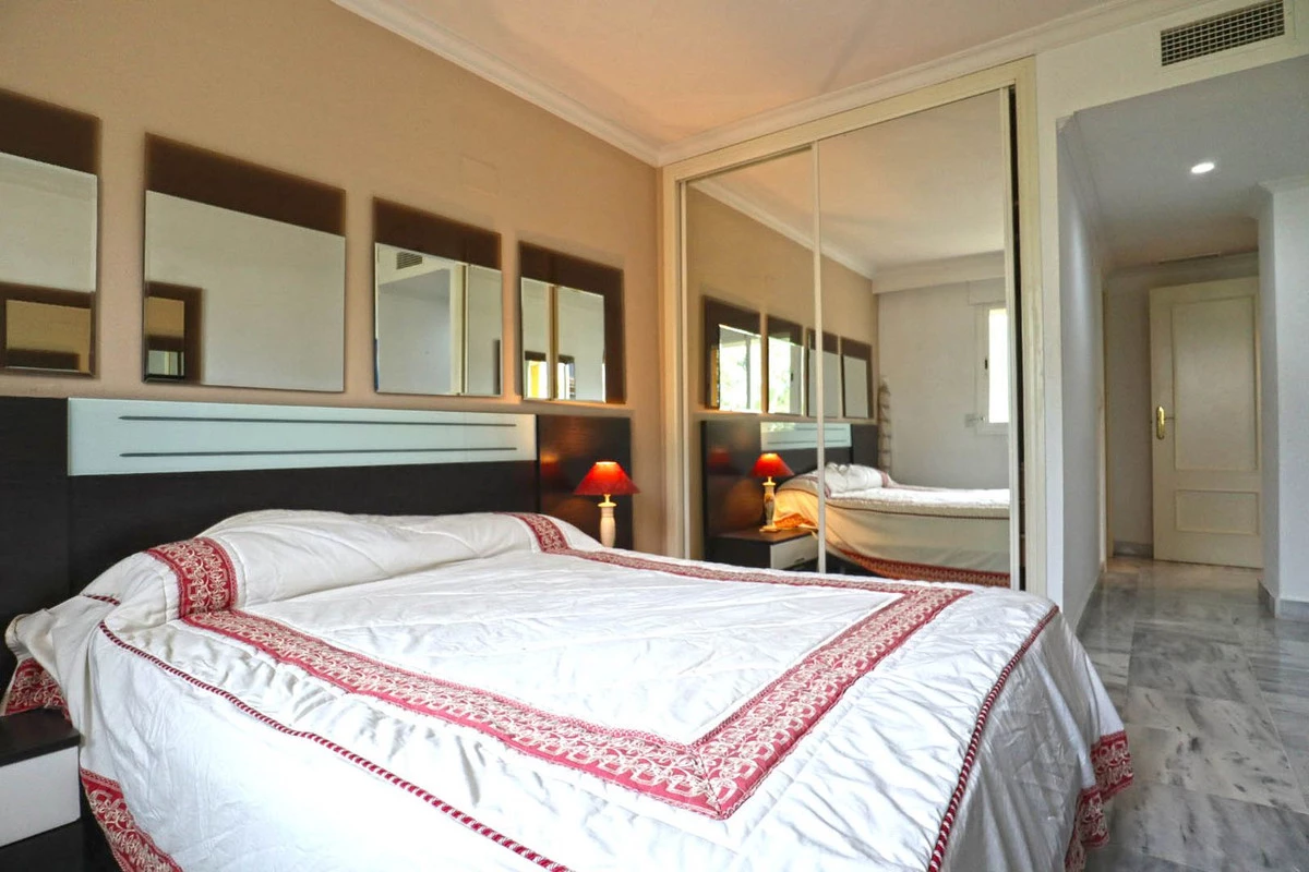 9-467d0cee5b725f3ef65f102a0c2e69c0