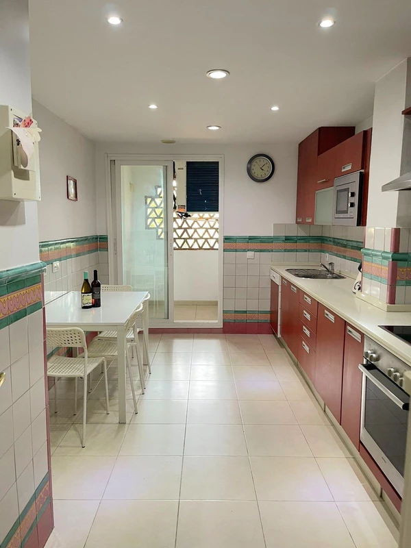 7-aa4cc561180b369757c0bb4af9886cd3