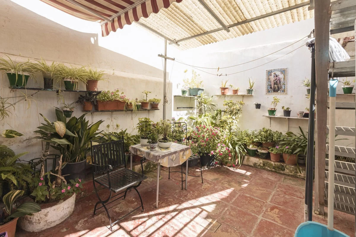 7-aa4cc561180b369757c0bb4af9886cd3