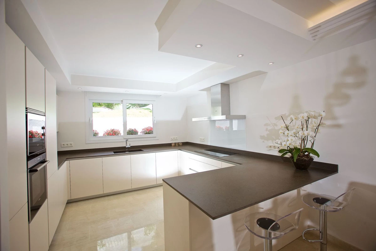 4-c23c0f86247804fa50226aecd8b0b2c8