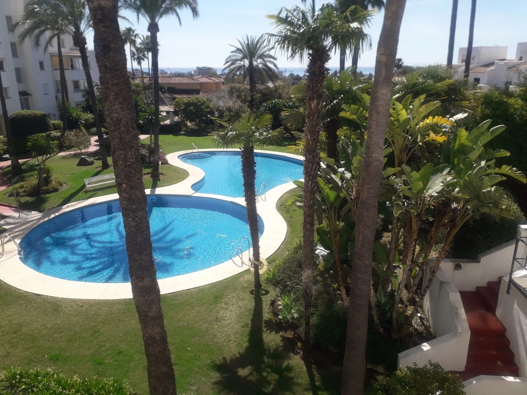 7-aa4cc561180b369757c0bb4af9886cd3