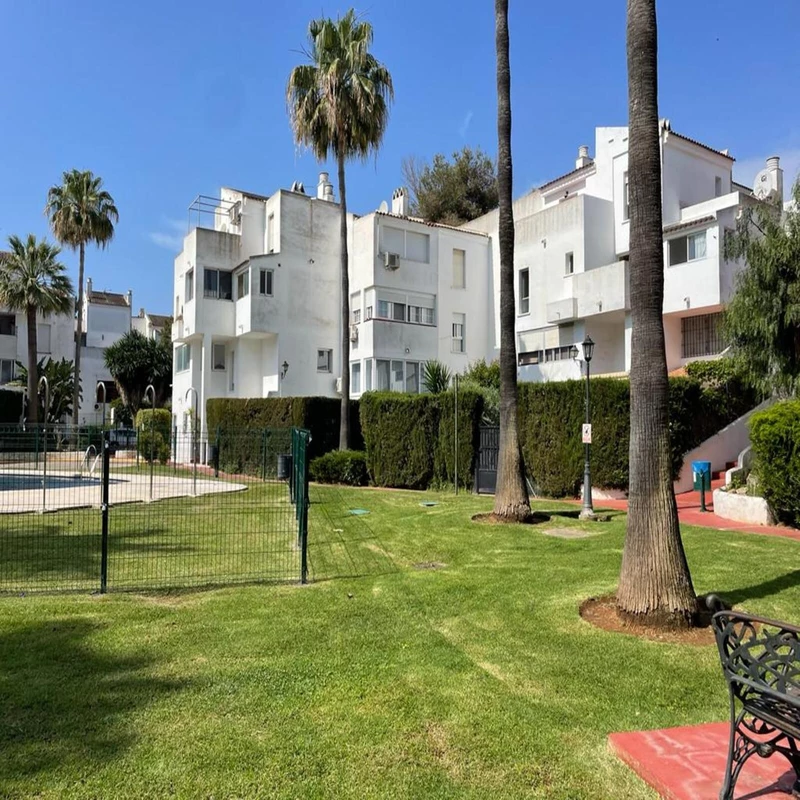 1-7980e48d732b6fc85c14b43b94d2aa54