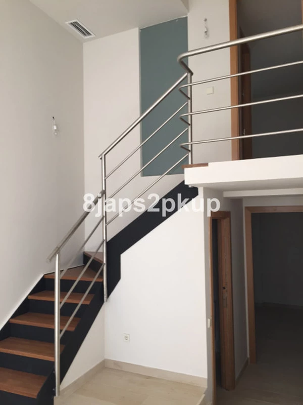 8-e64a9055bba3e77ac8aca3b893cdf826