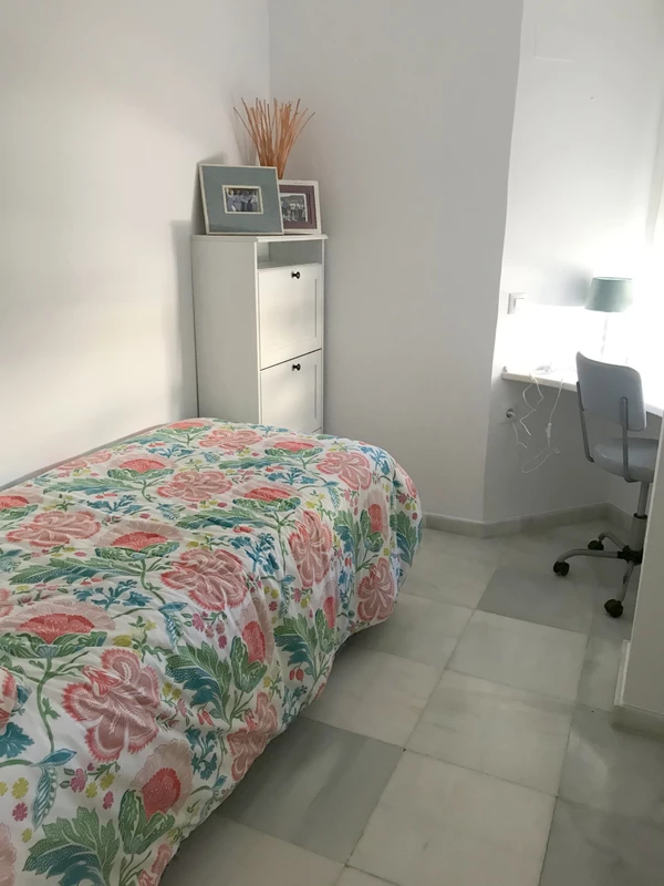 6-241328e1bcc9c0d8ce1222beb6c967a8