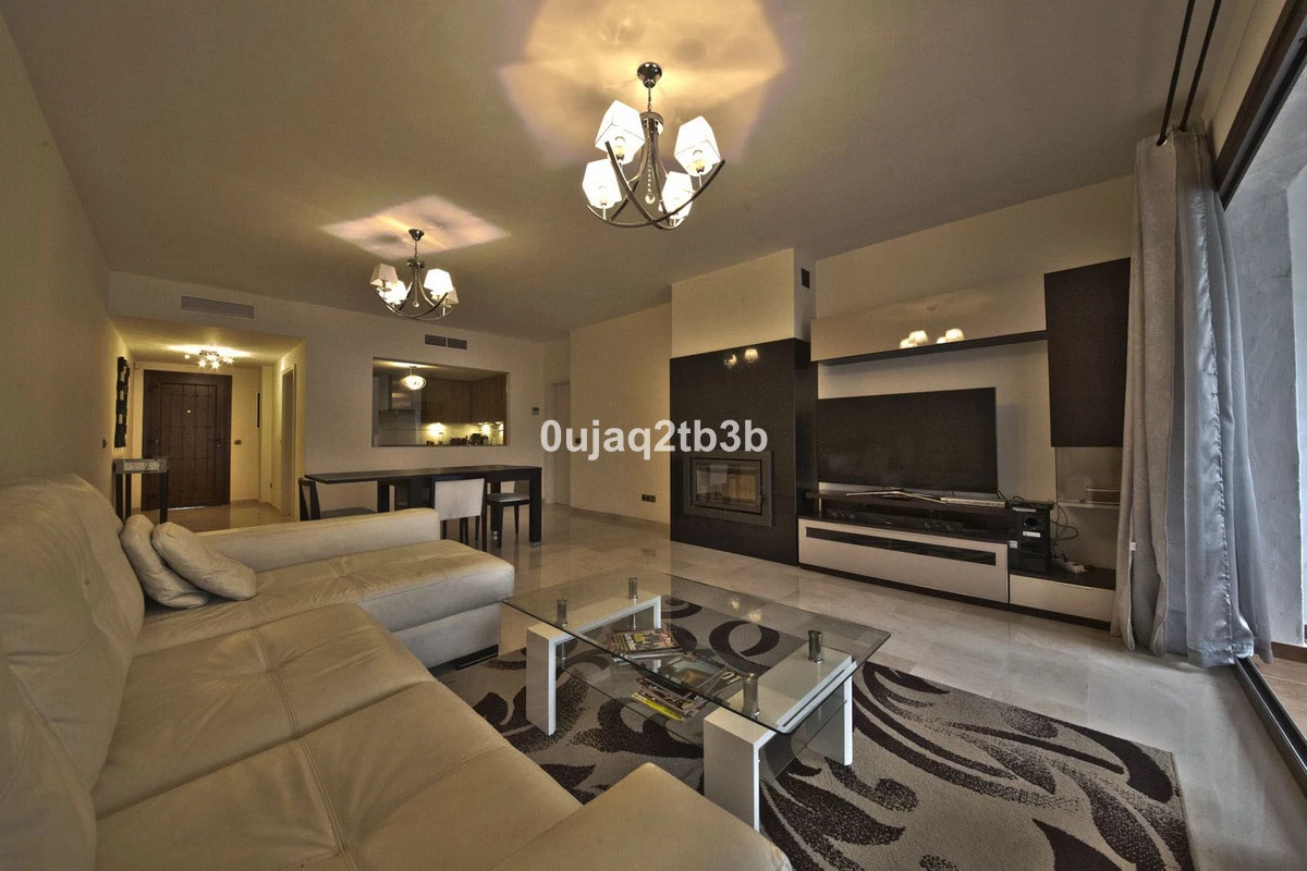 2-5bd7b9d04b45e33852eaf0ec6670150d