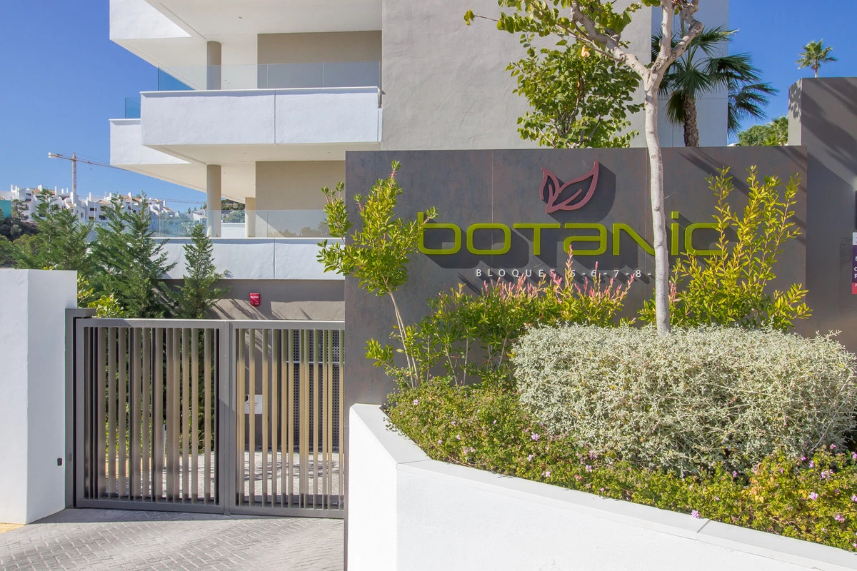 1-7980e48d732b6fc85c14b43b94d2aa54