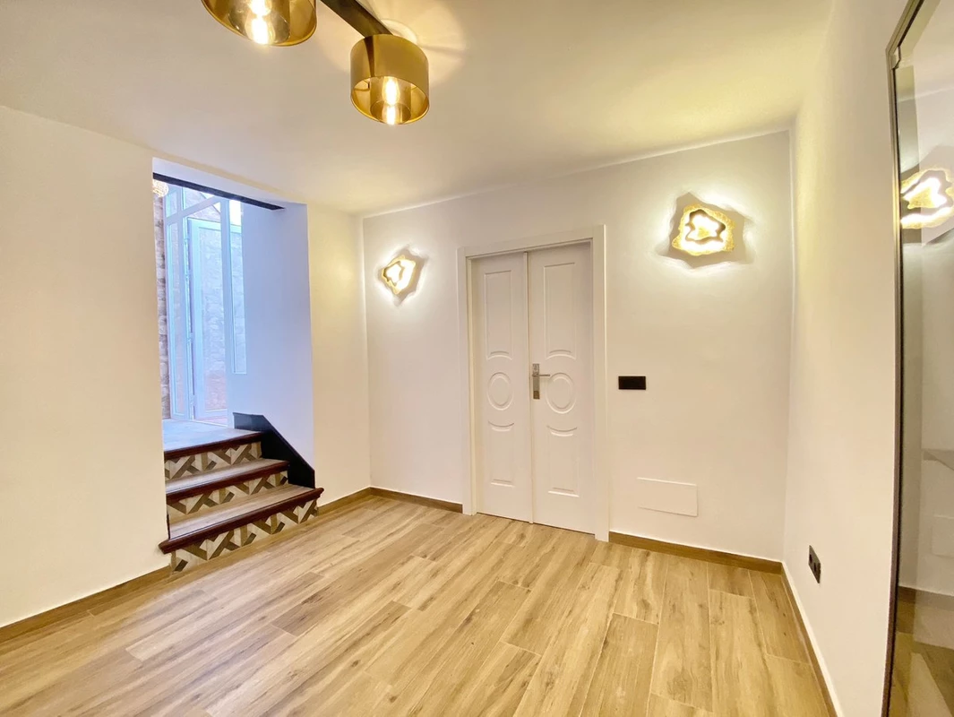 7-aa4cc561180b369757c0bb4af9886cd3