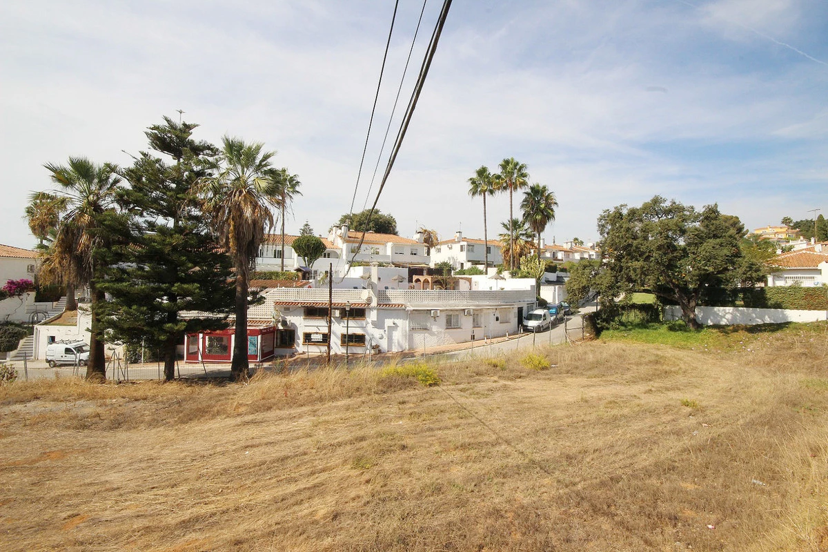 1-7980e48d732b6fc85c14b43b94d2aa54