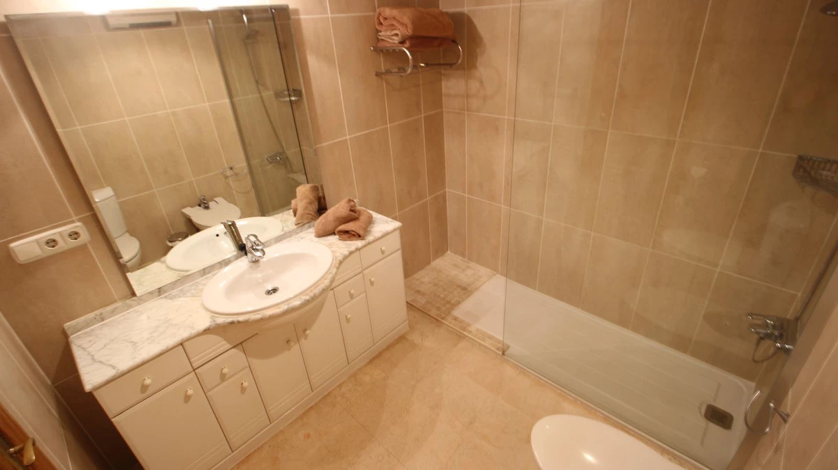 9-467d0cee5b725f3ef65f102a0c2e69c0