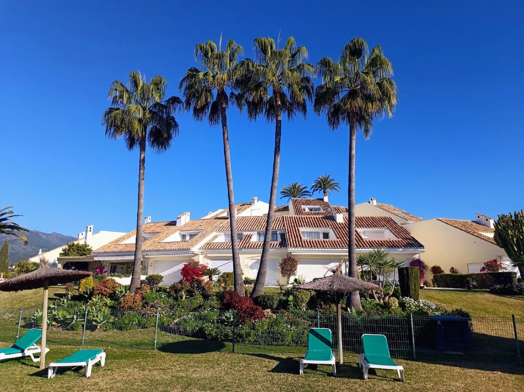 4-c23c0f86247804fa50226aecd8b0b2c8