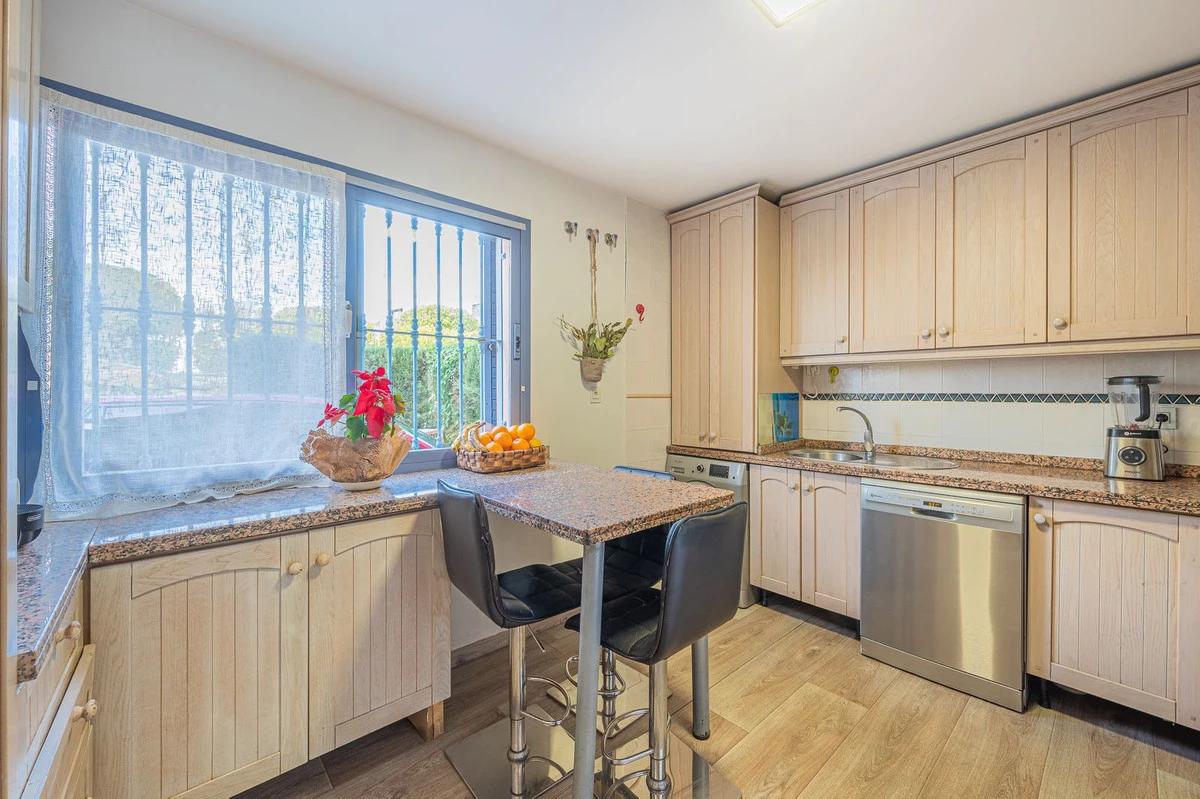 6-241328e1bcc9c0d8ce1222beb6c967a8