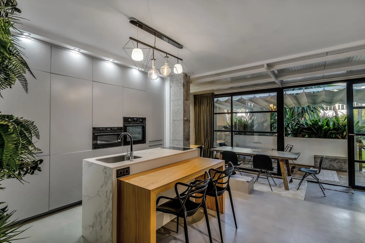 1-7980e48d732b6fc85c14b43b94d2aa54