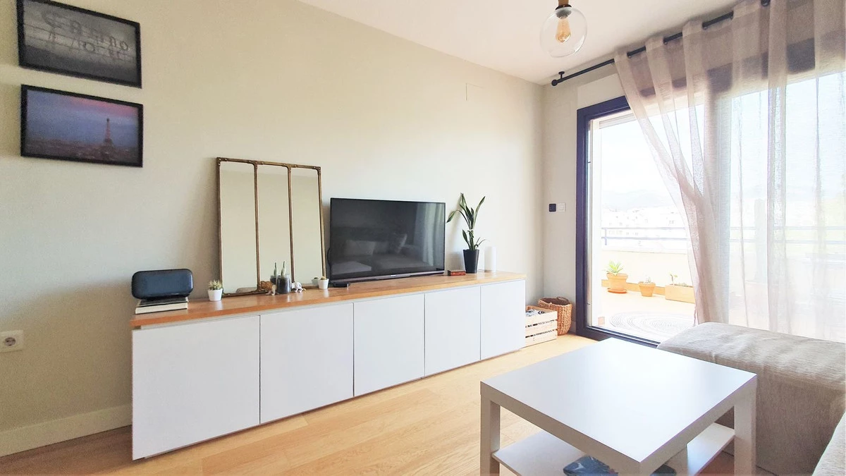 2-5bd7b9d04b45e33852eaf0ec6670150d