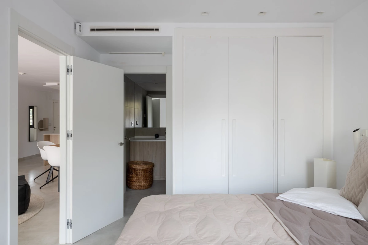 8-e64a9055bba3e77ac8aca3b893cdf826