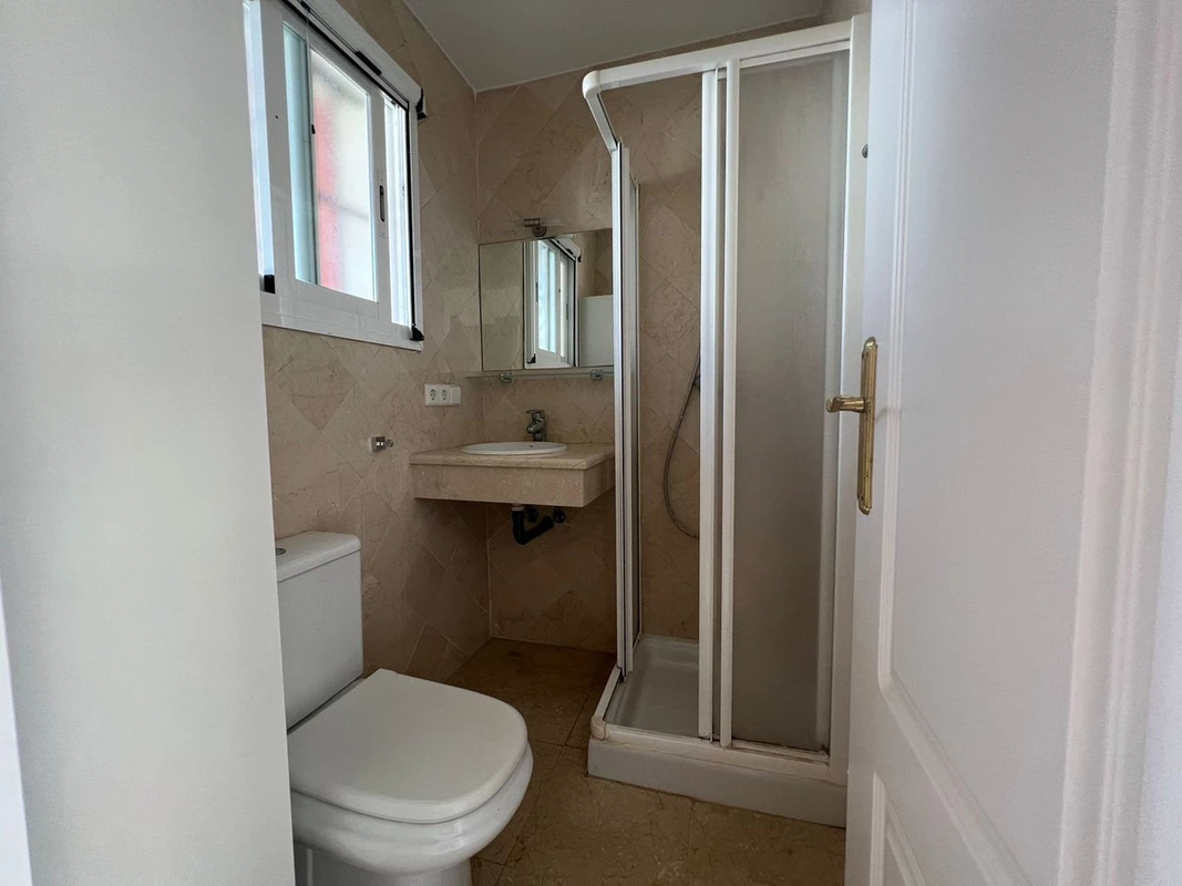 6-241328e1bcc9c0d8ce1222beb6c967a8