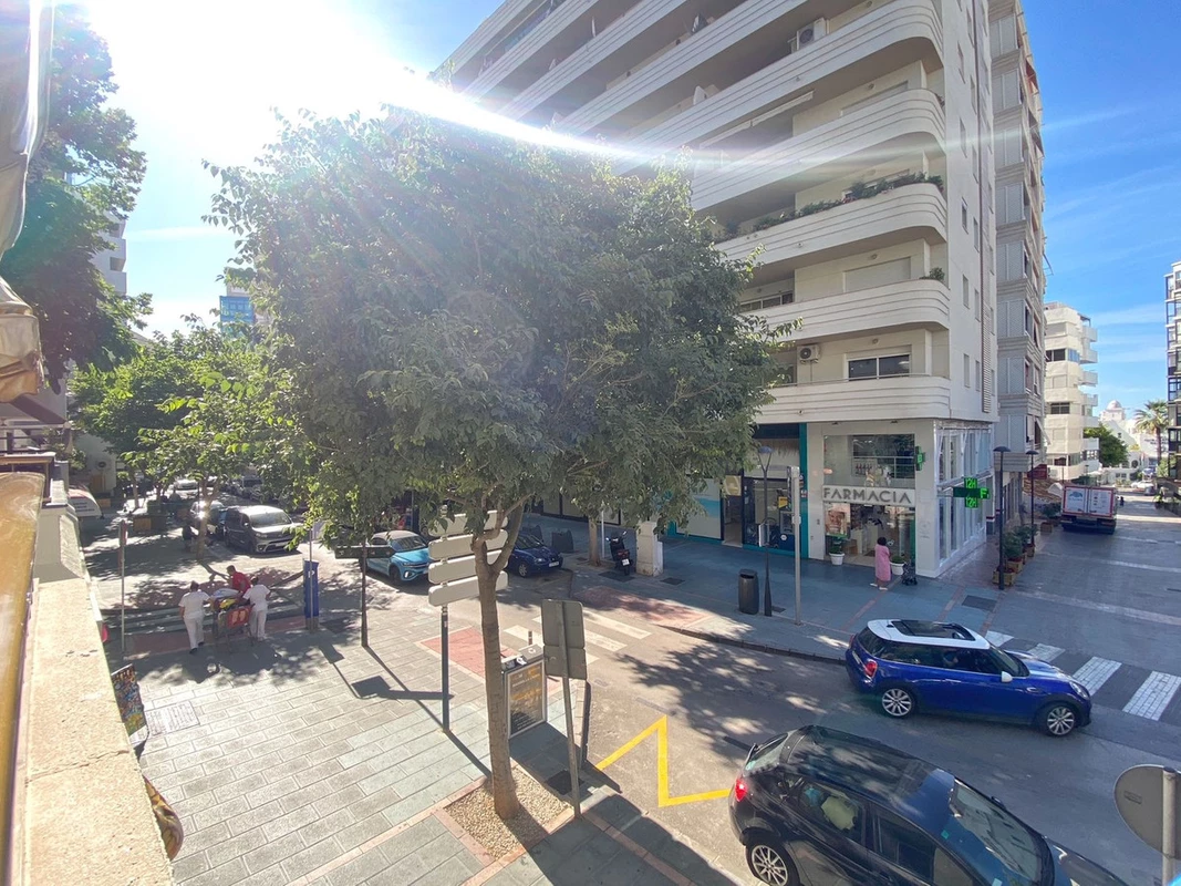 1-7980e48d732b6fc85c14b43b94d2aa54