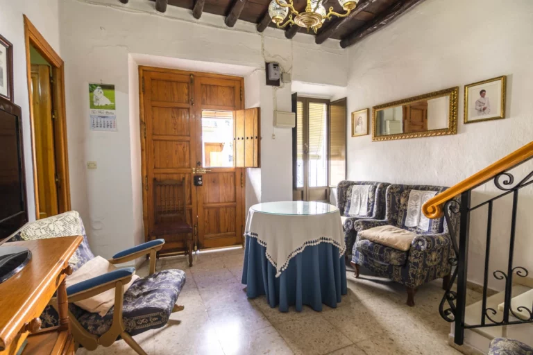 R3755434 | Townhouse in Estepona – € 475,000 – 3 beds, 2 baths