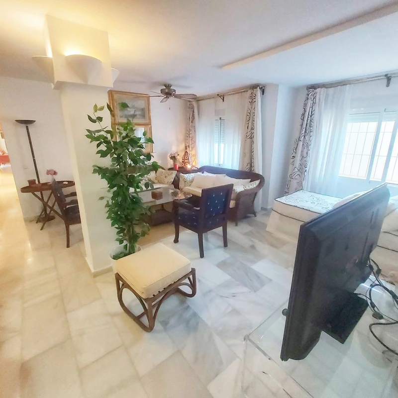 8-e64a9055bba3e77ac8aca3b893cdf826