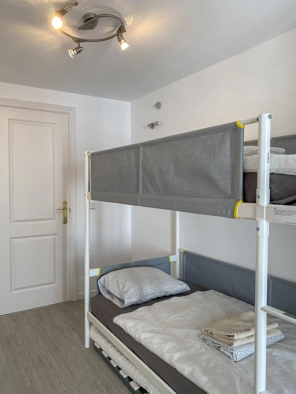 9-467d0cee5b725f3ef65f102a0c2e69c0