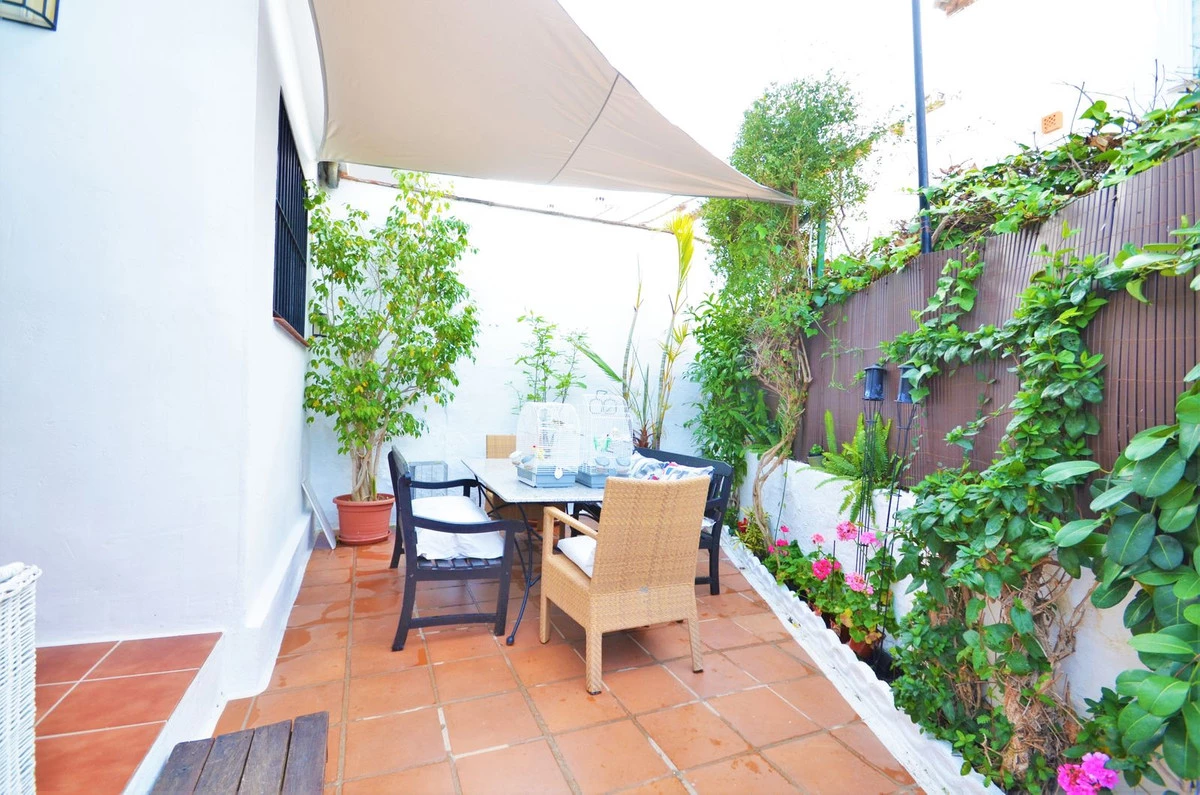 3-e898b2bb2a2fdfd06d2c39894dce8316