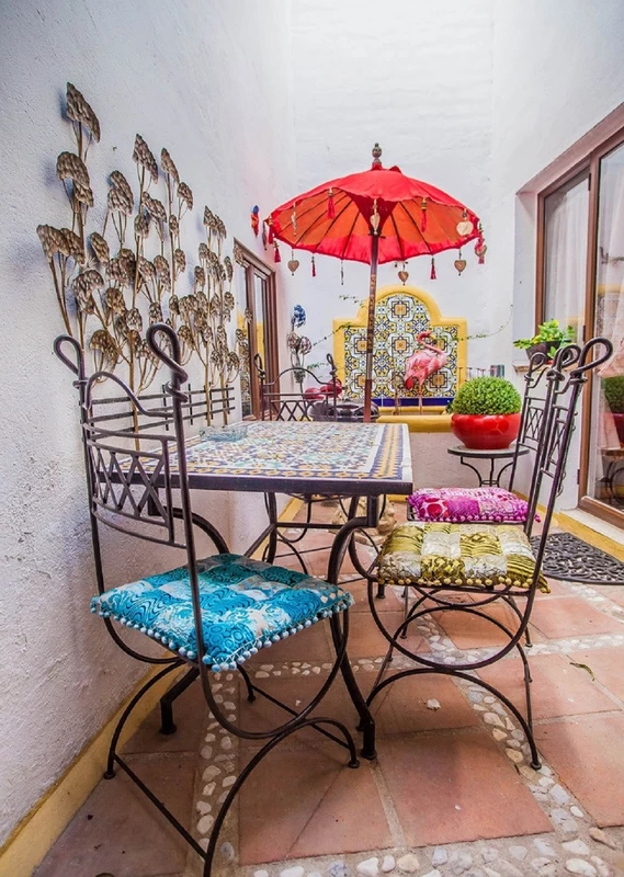 2-5bd7b9d04b45e33852eaf0ec6670150d