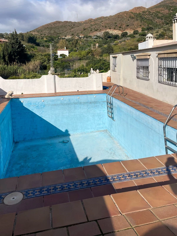 8-e64a9055bba3e77ac8aca3b893cdf826