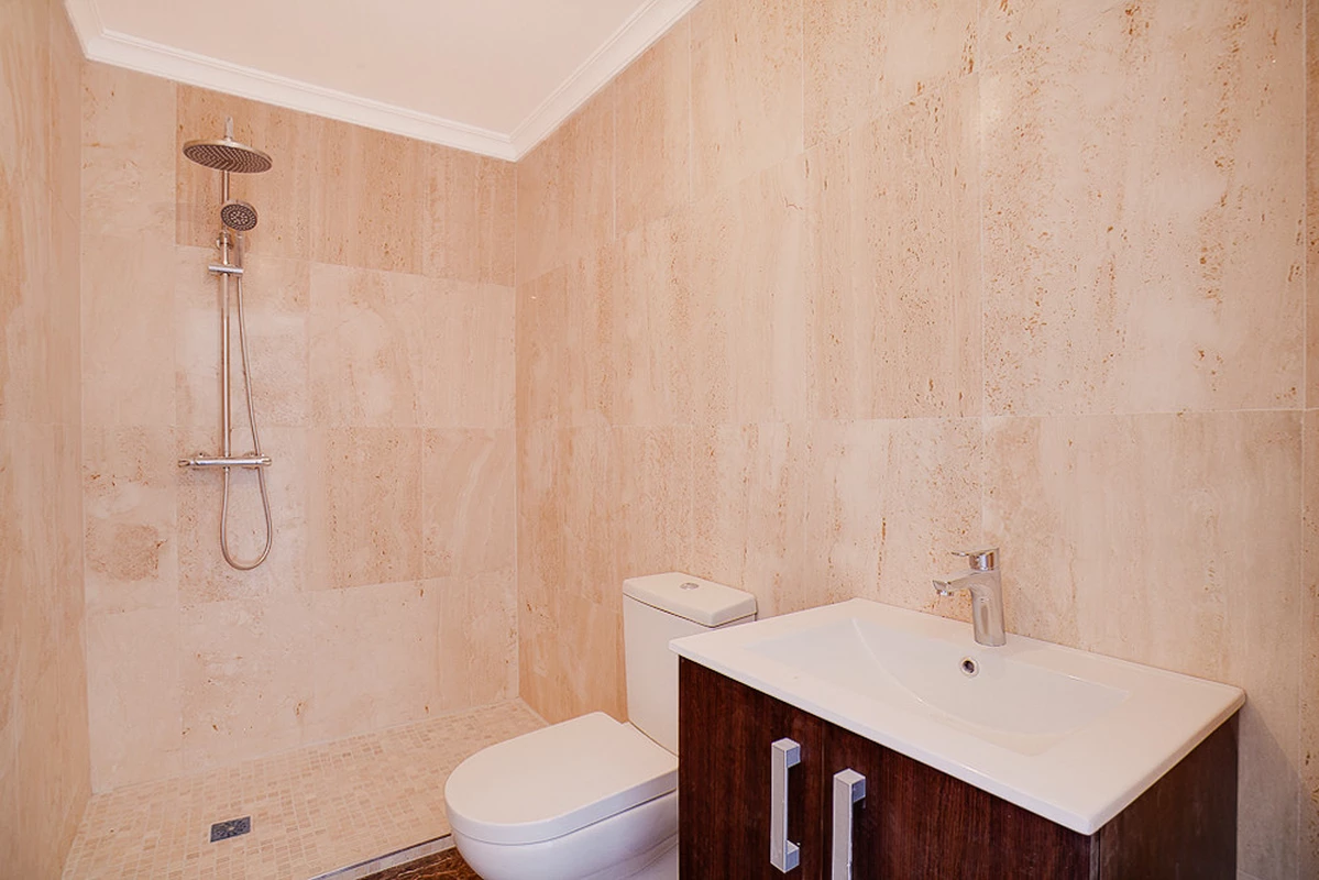 8-e64a9055bba3e77ac8aca3b893cdf826