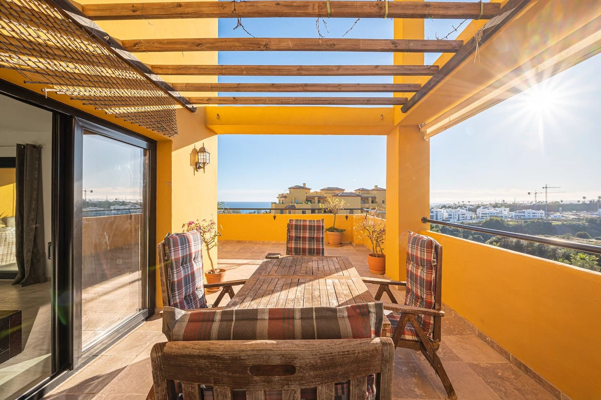 7-aa4cc561180b369757c0bb4af9886cd3