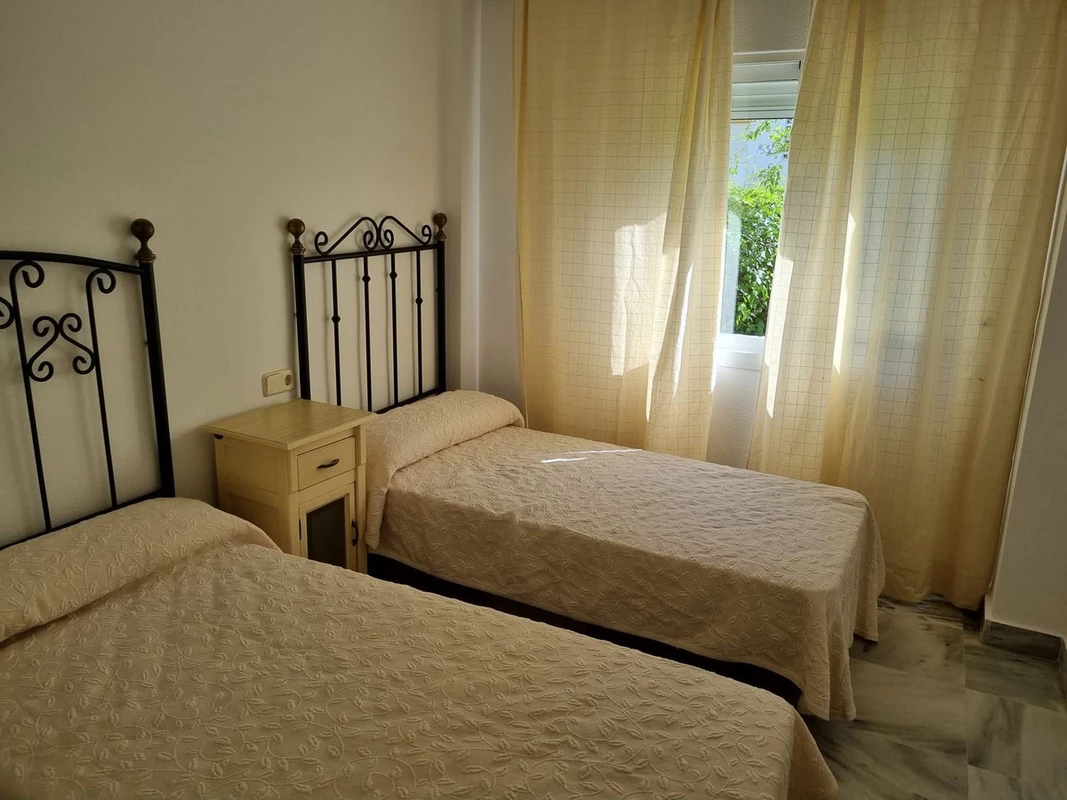 9-467d0cee5b725f3ef65f102a0c2e69c0