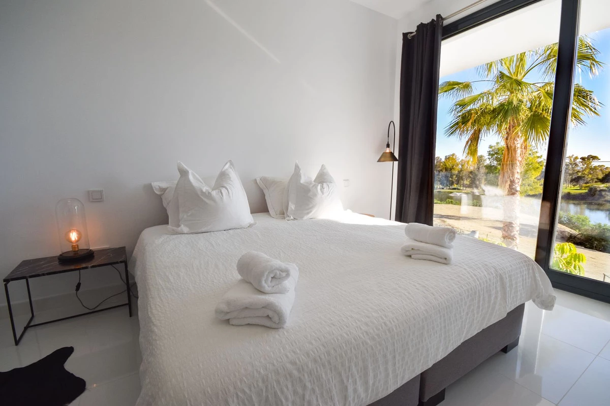 7-aa4cc561180b369757c0bb4af9886cd3