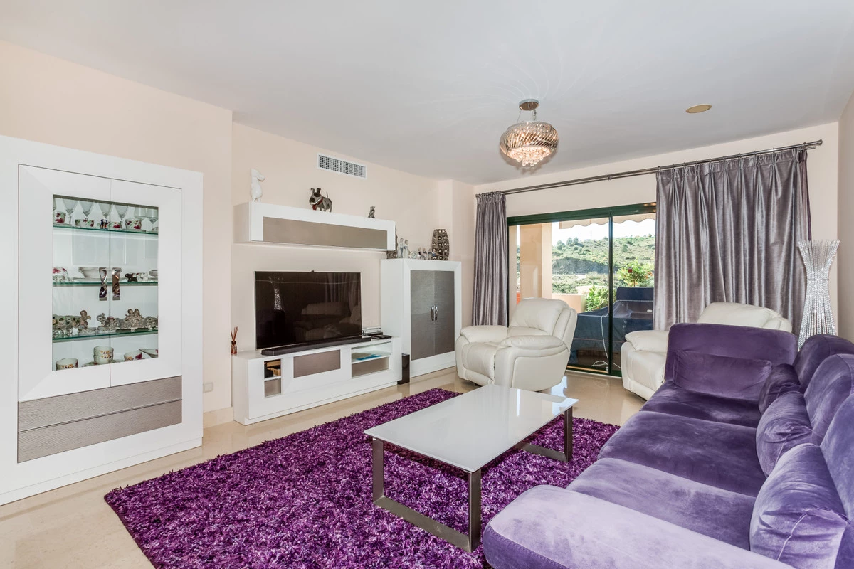 2-5bd7b9d04b45e33852eaf0ec6670150d