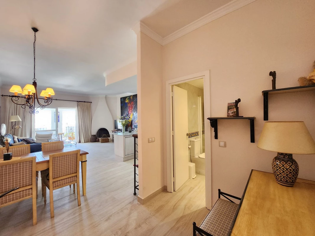 2-5bd7b9d04b45e33852eaf0ec6670150d