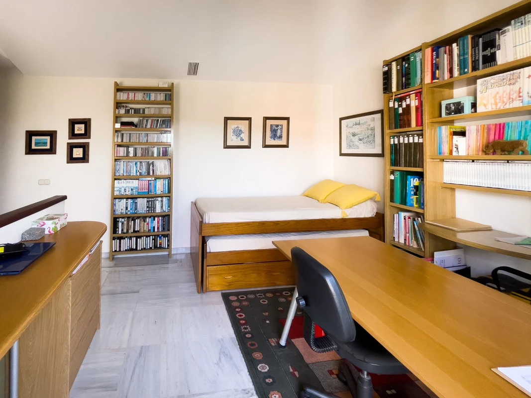 8-e64a9055bba3e77ac8aca3b893cdf826