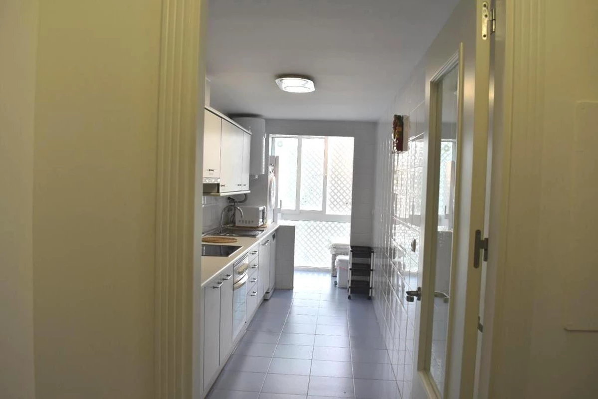 8-e64a9055bba3e77ac8aca3b893cdf826