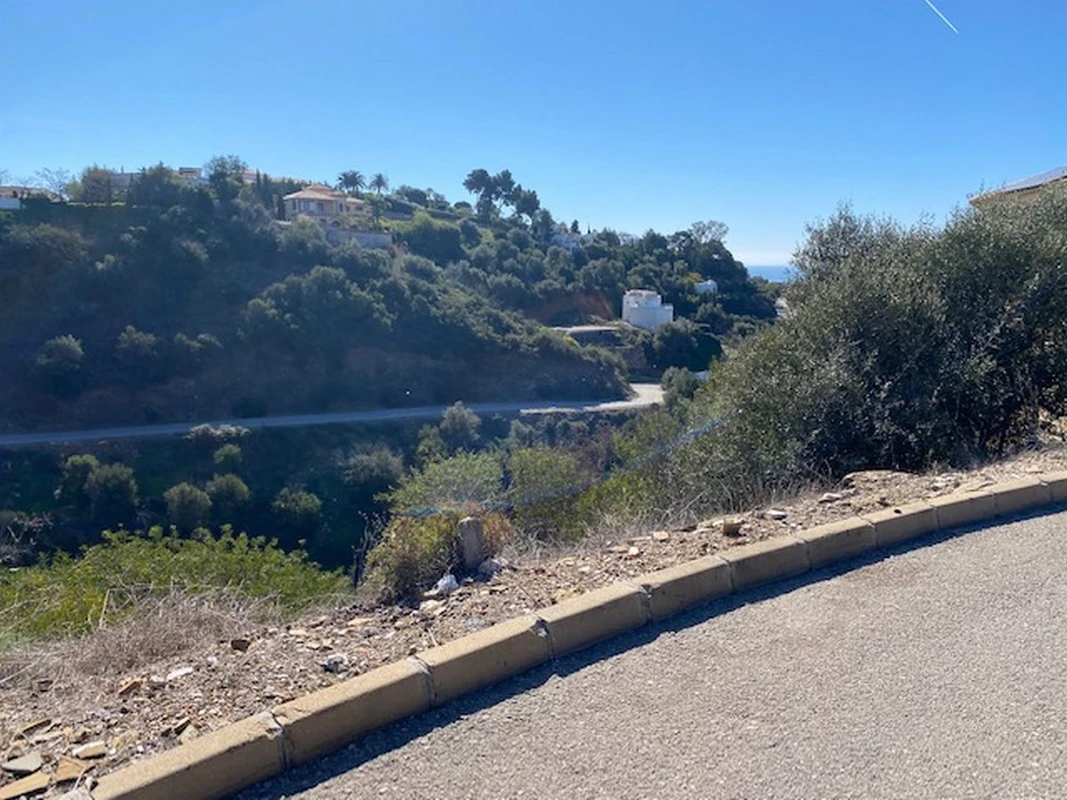 3-e898b2bb2a2fdfd06d2c39894dce8316