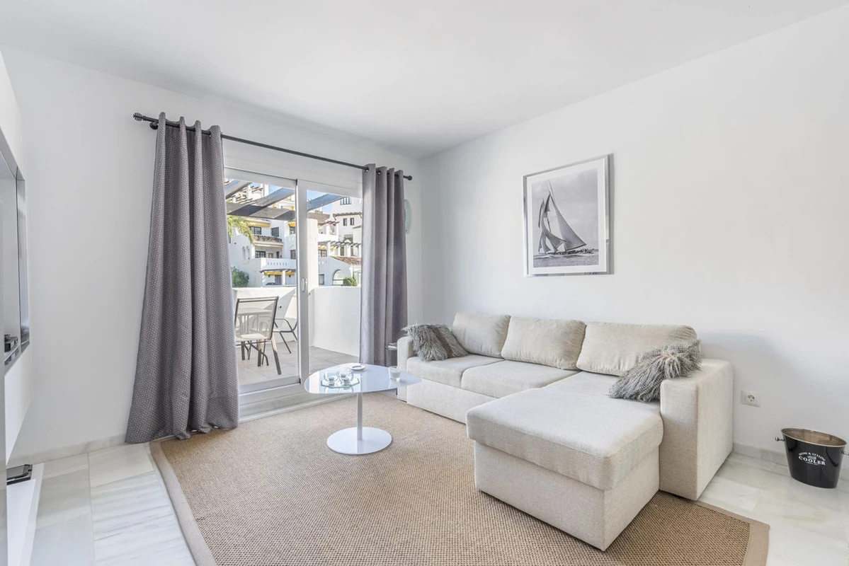 4-c23c0f86247804fa50226aecd8b0b2c8