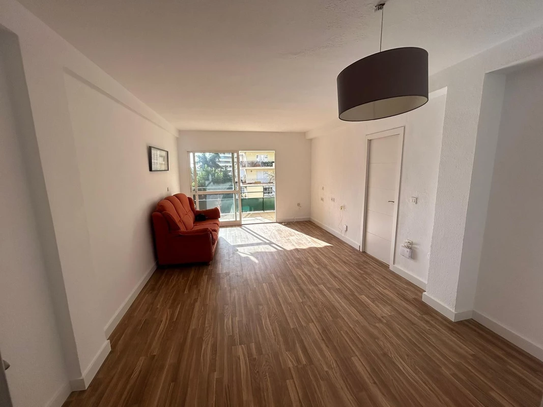 7-aa4cc561180b369757c0bb4af9886cd3