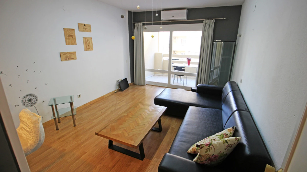 2-5bd7b9d04b45e33852eaf0ec6670150d