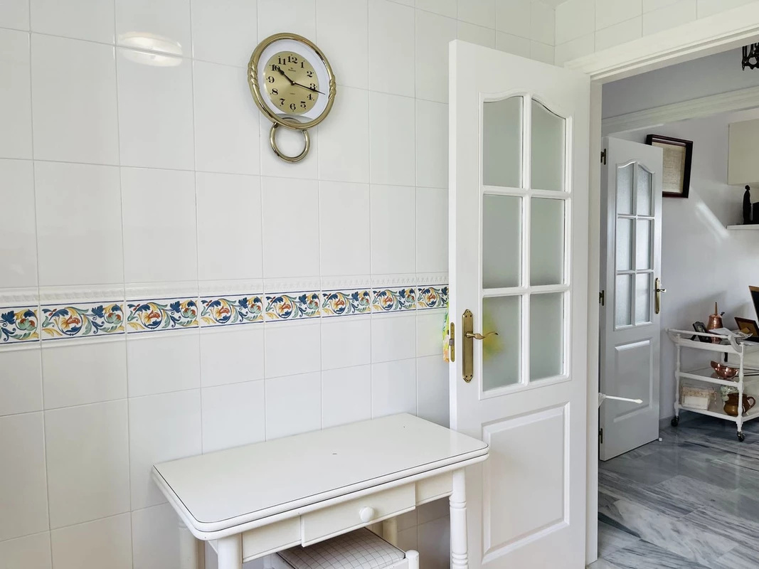 8-e64a9055bba3e77ac8aca3b893cdf826