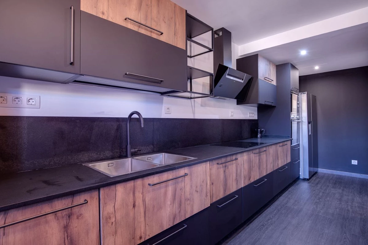 7-aa4cc561180b369757c0bb4af9886cd3