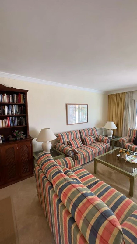 8-e64a9055bba3e77ac8aca3b893cdf826