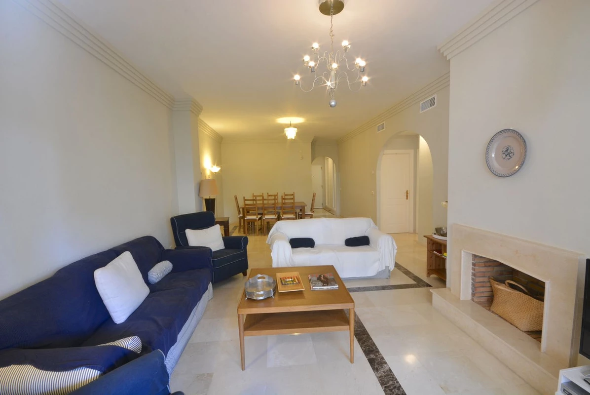 7-aa4cc561180b369757c0bb4af9886cd3