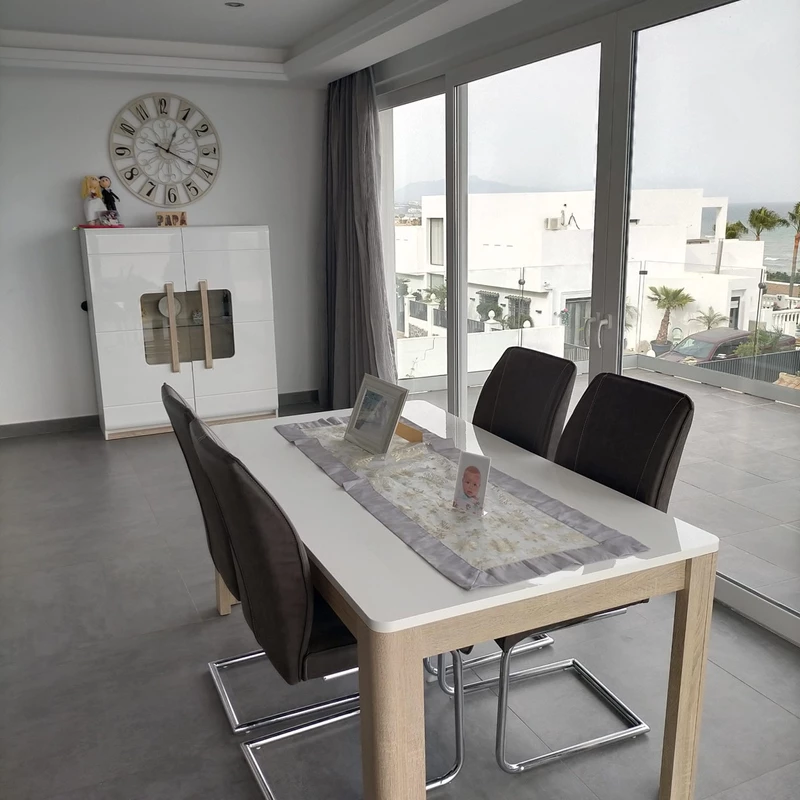 7-aa4cc561180b369757c0bb4af9886cd3