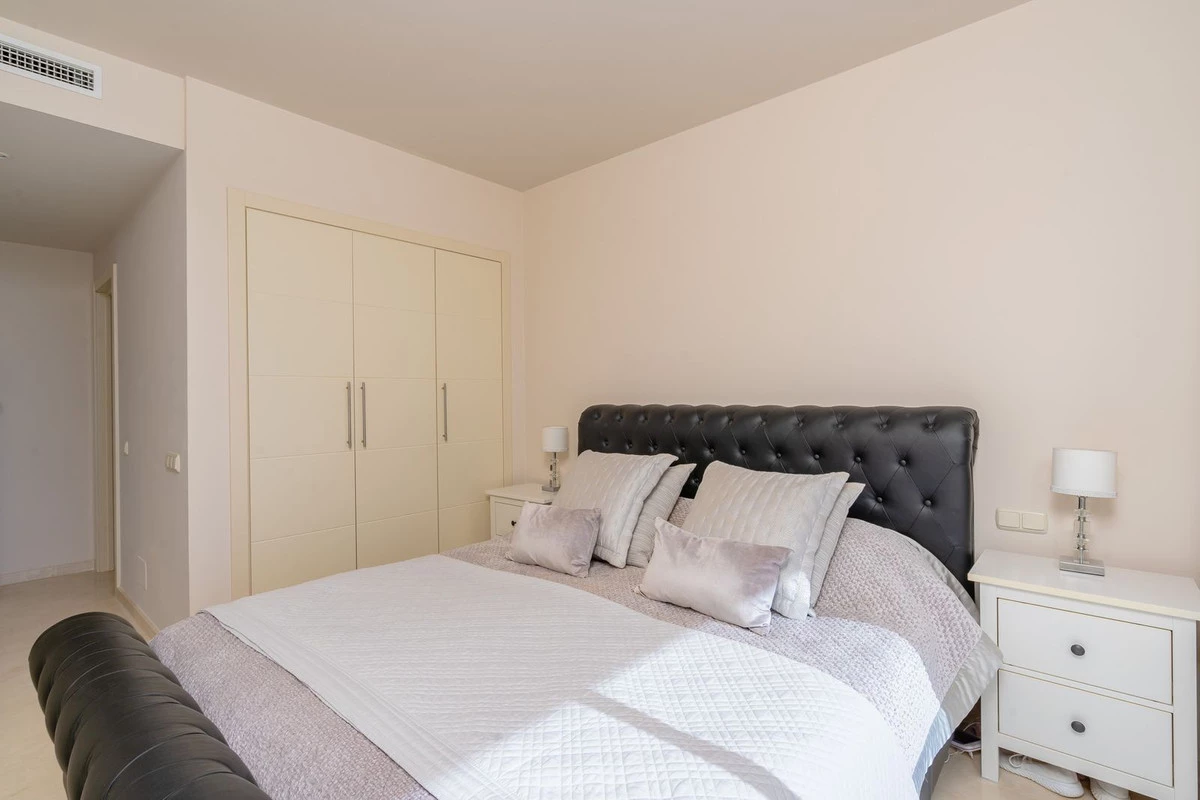 8-e64a9055bba3e77ac8aca3b893cdf826