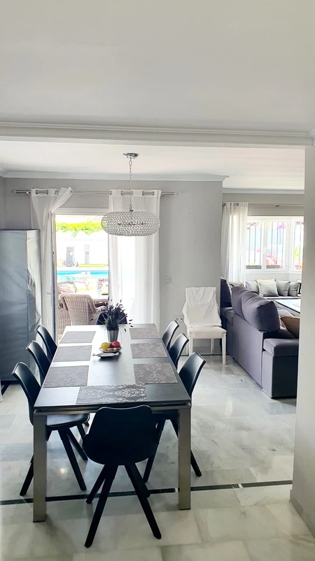 3-e898b2bb2a2fdfd06d2c39894dce8316