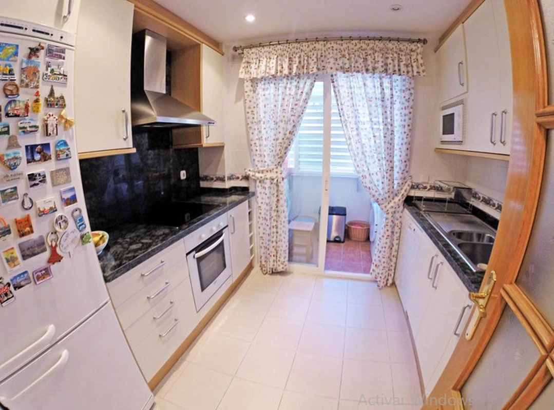 8-e64a9055bba3e77ac8aca3b893cdf826