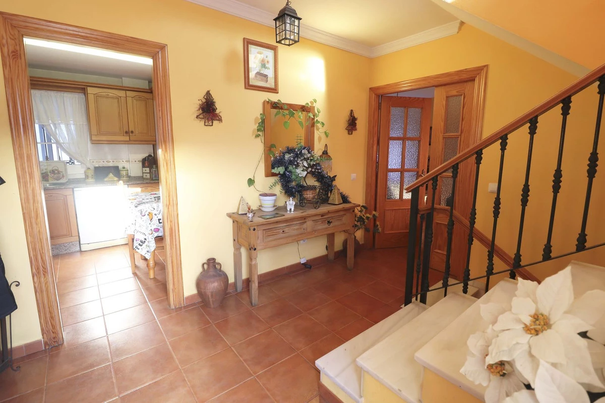 4-c23c0f86247804fa50226aecd8b0b2c8