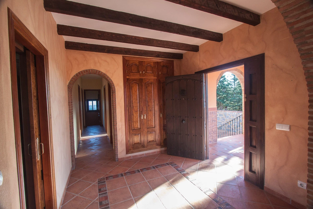 7-aa4cc561180b369757c0bb4af9886cd3