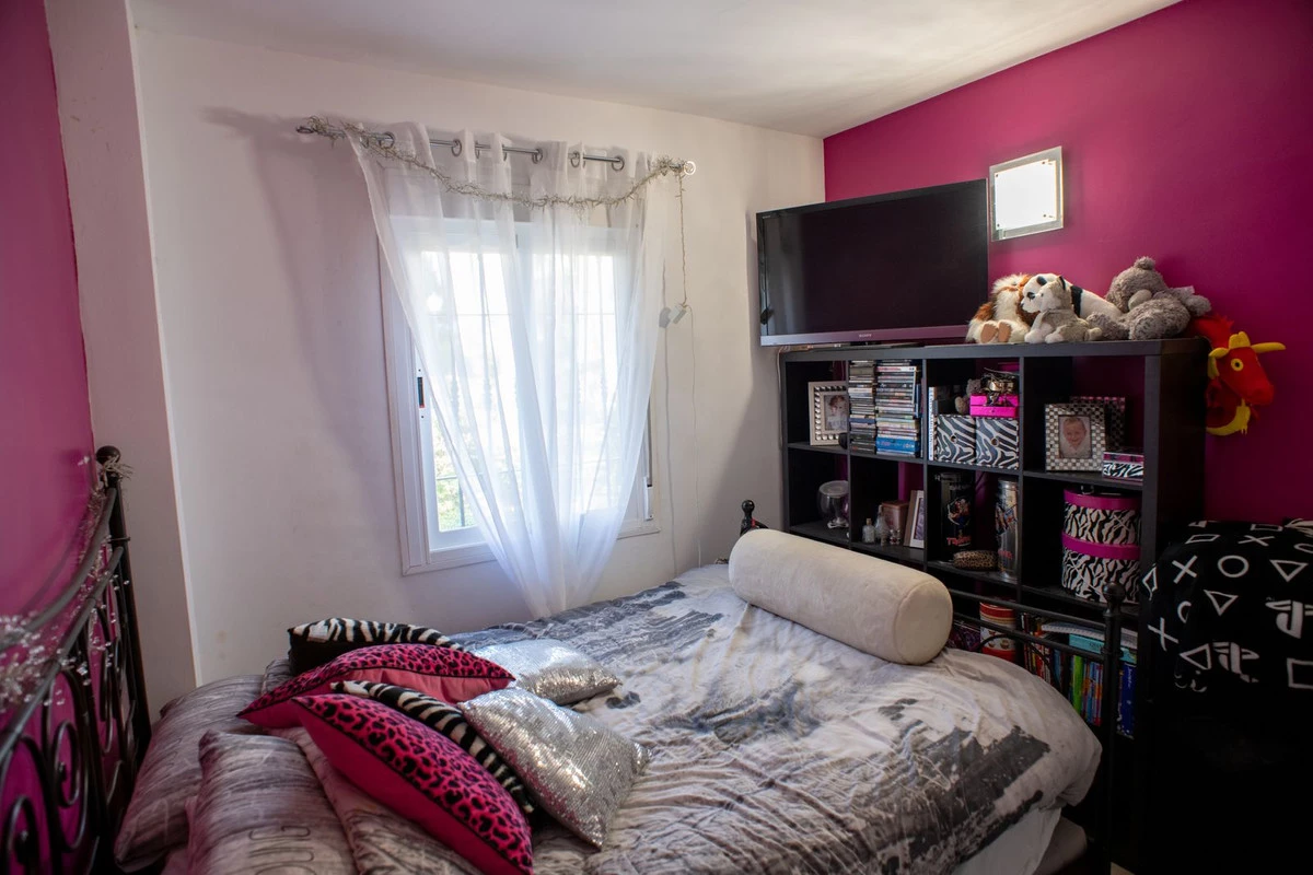 9-467d0cee5b725f3ef65f102a0c2e69c0