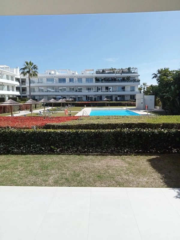 R4287361 | Ground Floor Apartment in Bel Air – € 375,000 – 2 beds, 2 baths